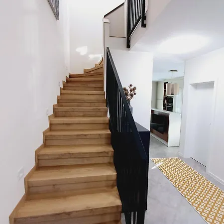 Dom 200m Od Plaze S Terasou Na Grilovani Priamo Na Slnecnych Jazerach Holiday home *