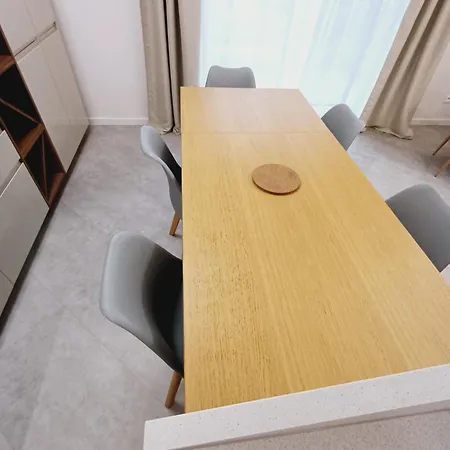 Dom 200m Od Plaze S Terasou Na Grilovani Priamo Na Slnecnych Jazerach Holiday home Senec
