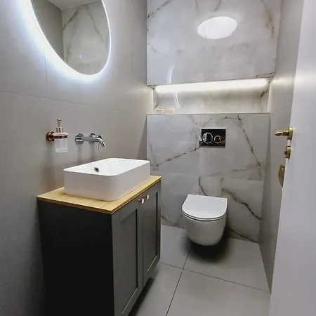 Dom 200m Od Plaze S Terasou Na Grilovani Priamo Na Slnecnych Jazerach * Senec