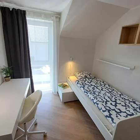 Dom 200m Od Plaze S Terasou Na Grilovani Priamo Na Slnecnych Jazerach Holiday home *