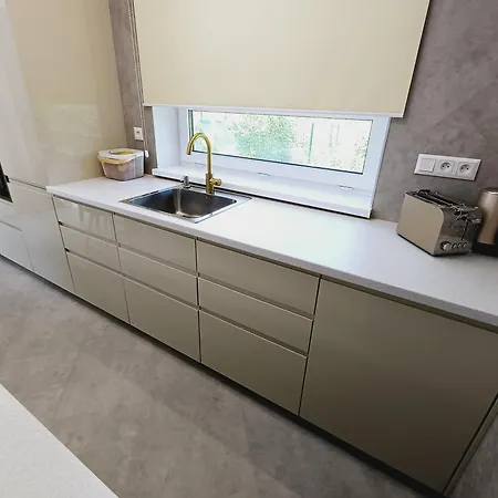 Holiday home Dom 200m Od Plaze S Terasou Na Grilovani Priamo Na Slnecnych Jazerach Senec